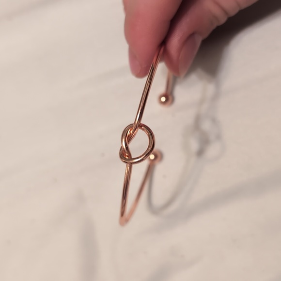 Rose Gold bracelet - Picture 2 of 2